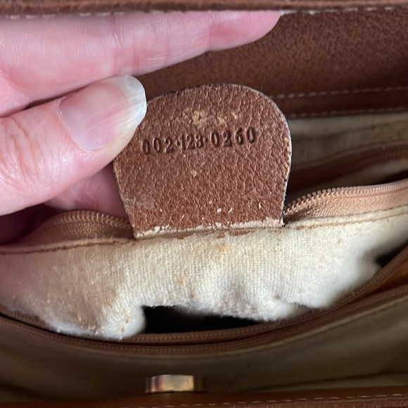 Gucci Diana Tan Leather Tote - Picture 11 of 16